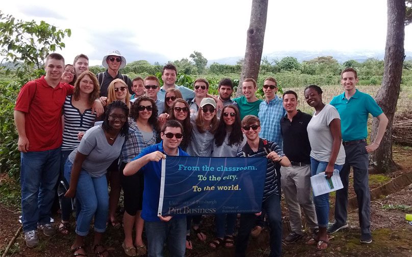 Pitt Business students in Costa Rica
